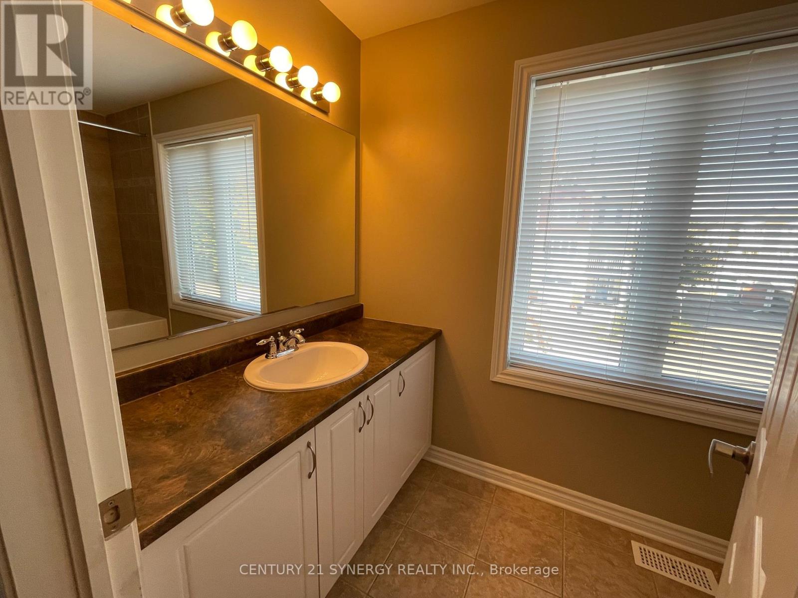 280 Par-La-Ville Circle, Ottawa, Ontario  K2S 0M4 - Photo 19 - X12450875