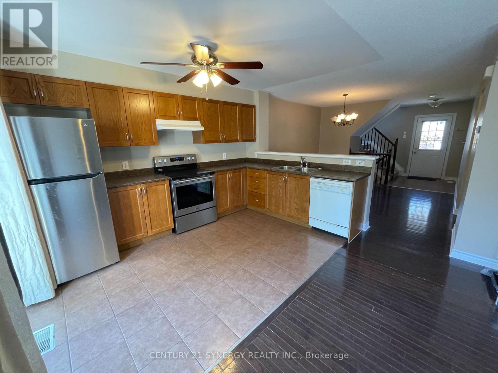 280 Par-La-Ville Circle, Ottawa, Ontario  K2S 0M4 - Photo 7 - X12450875