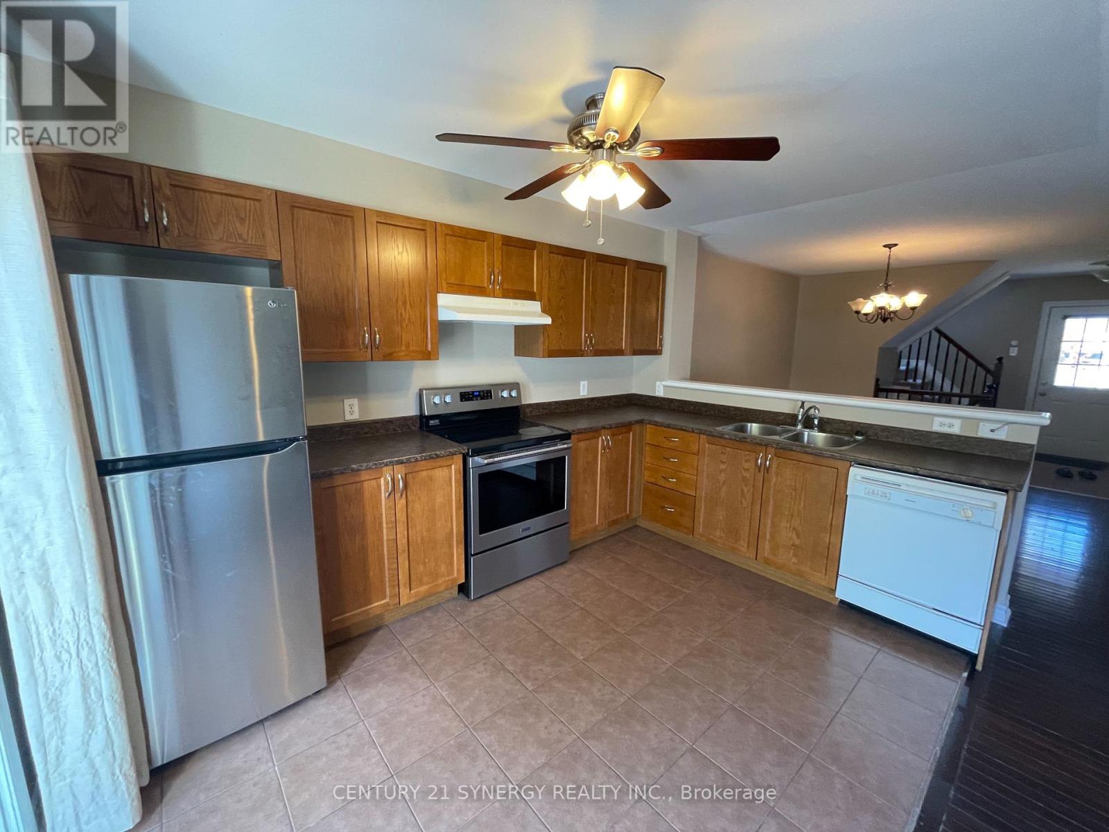 280 Par-La-Ville Circle, Ottawa, Ontario  K2S 0M4 - Photo 8 - X12450875