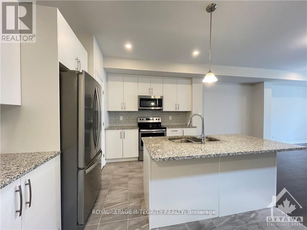 269 Tim Sheehan Place, Ottawa, Ontario  K2V 0N1 - Photo 5 - X12450895