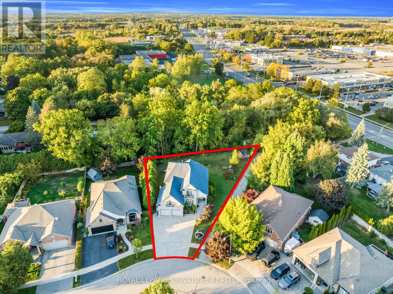 20 Casson Lane, Brantford, Ontario  N3R 7Z4 - Photo 3 - X12450847