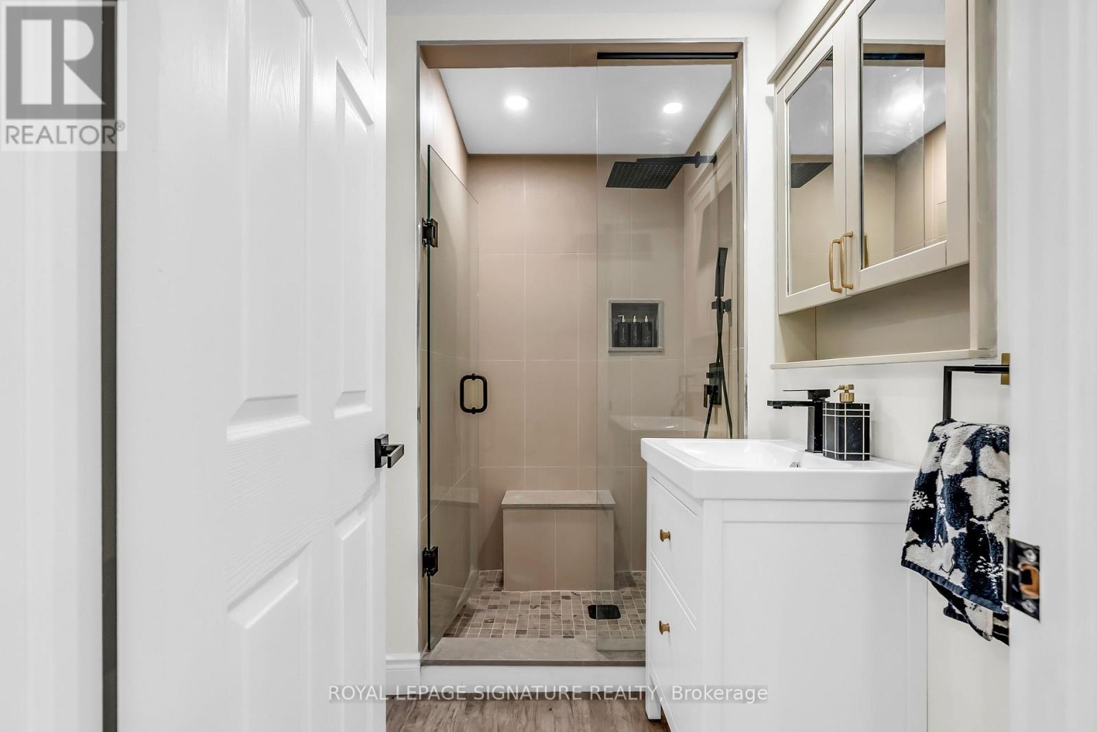 20 Casson Lane, Brantford, Ontario  N3R 7Z4 - Photo 47 - X12450847