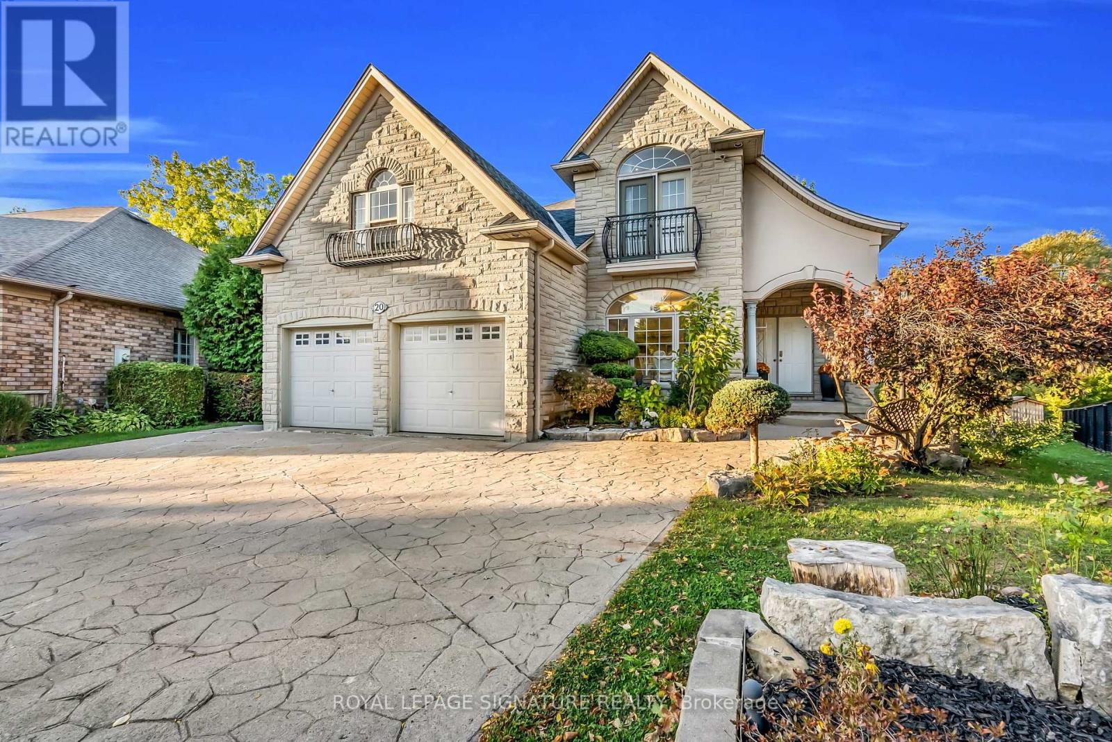 20 Casson Lane, Brantford, Ontario  N3R 7Z4 - Photo 5 - X12450847