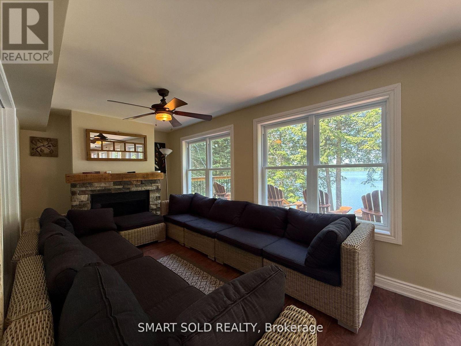 105 Muskoka Glens Cottage Road, Huntsville, Ontario  P1H 2N5 - Photo 12 - X12450863