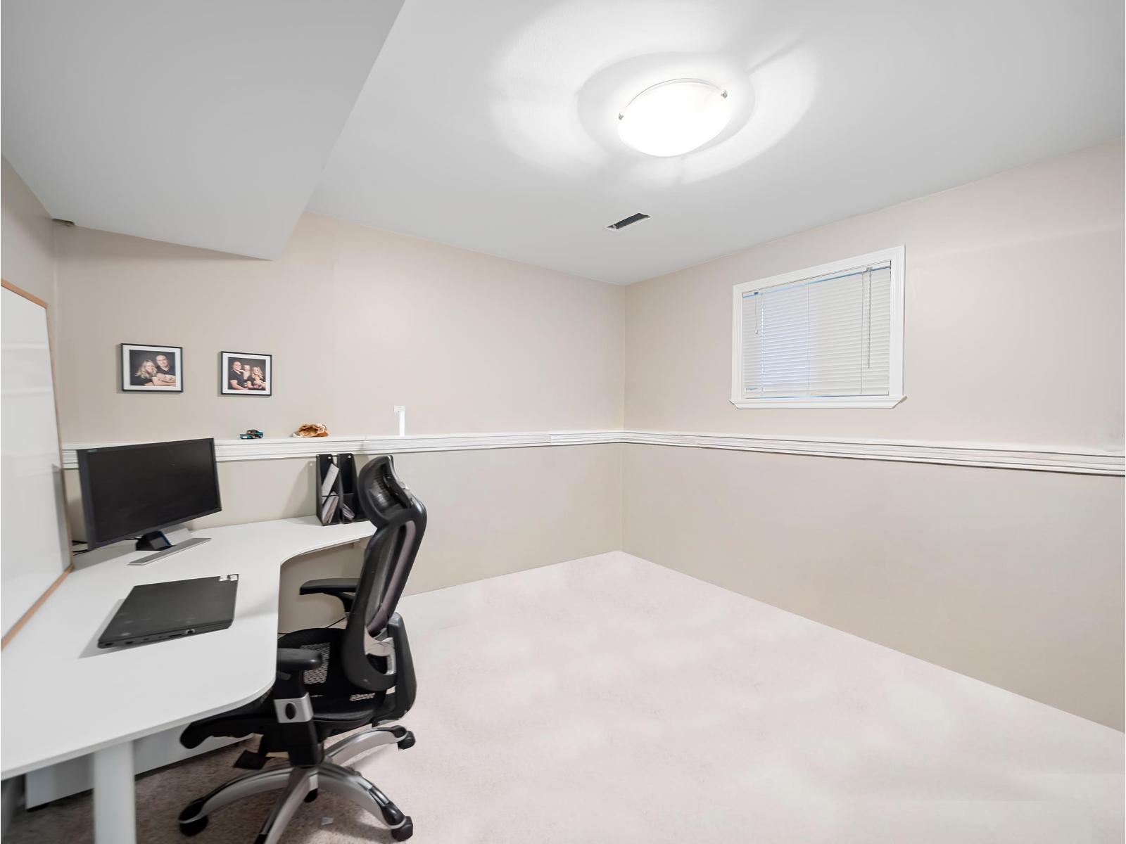 17022 Hereford Place, Surrey, British Columbia  V3S 4X1 - Photo 29 - R3056283