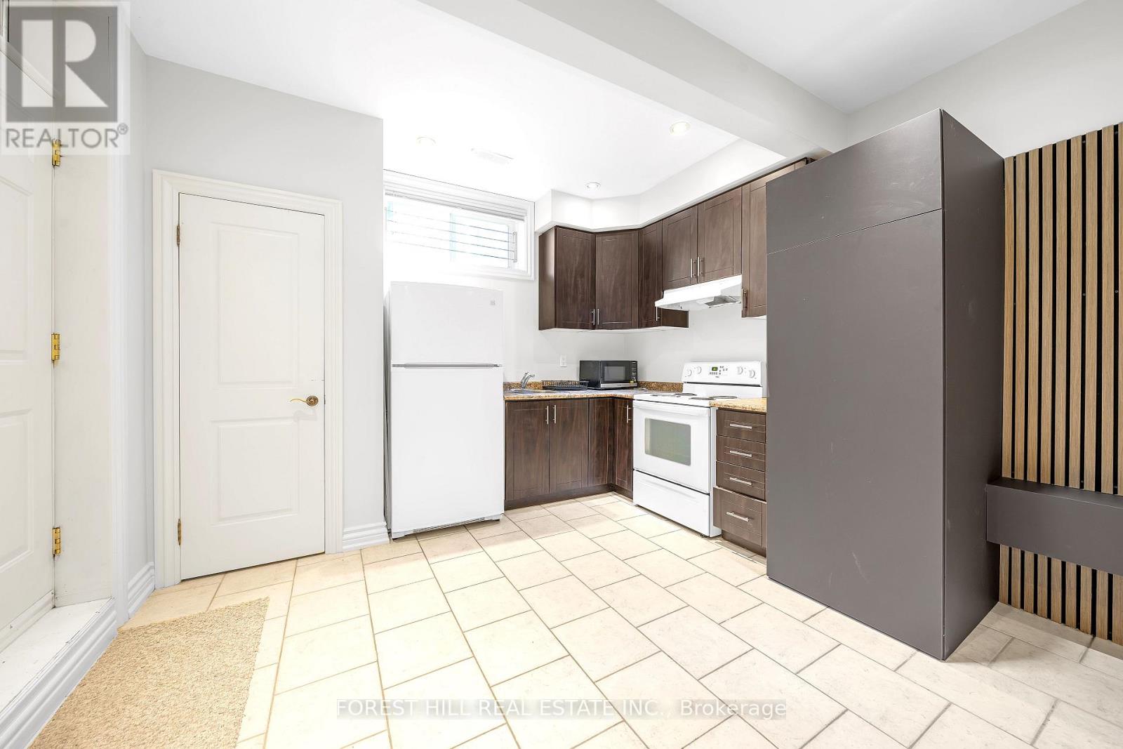 Bsmt A - 106 Nipigon Avenue, Toronto, Ontario  M2M 2W2 - Photo 2 - C12450655