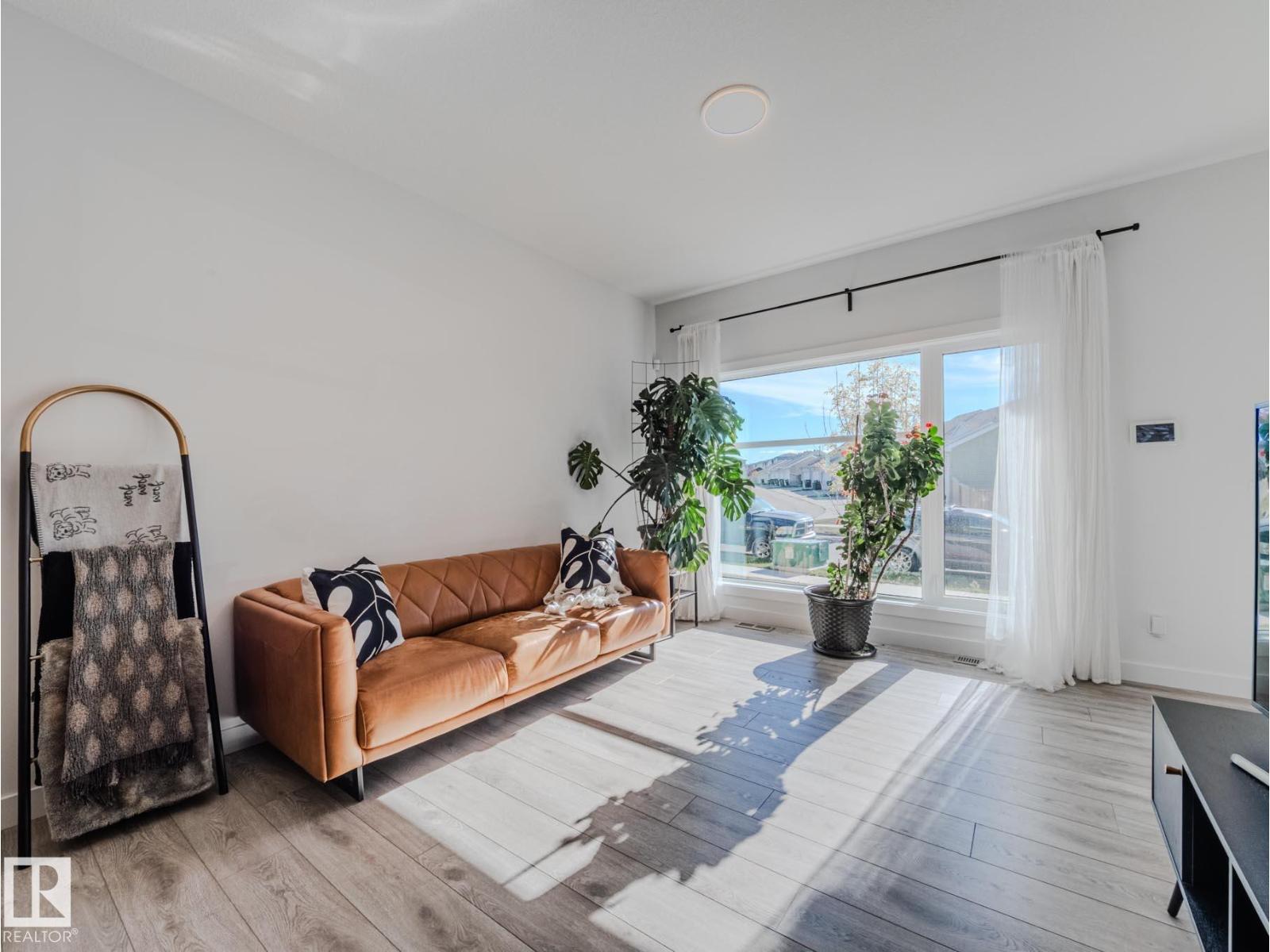 2957 Coughlan Green Gr Sw, Edmonton, Alberta  T6W 3X6 - Photo 9 - E4461246