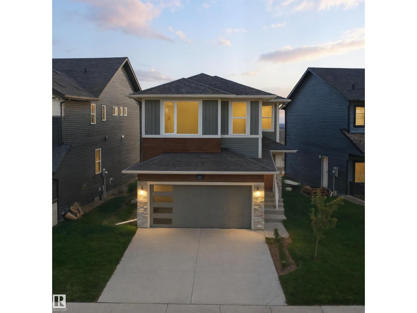 4856 Hawthron Bn Sw, Edmonton, Alberta  T6X 3A9 - Photo 2 - E4461247