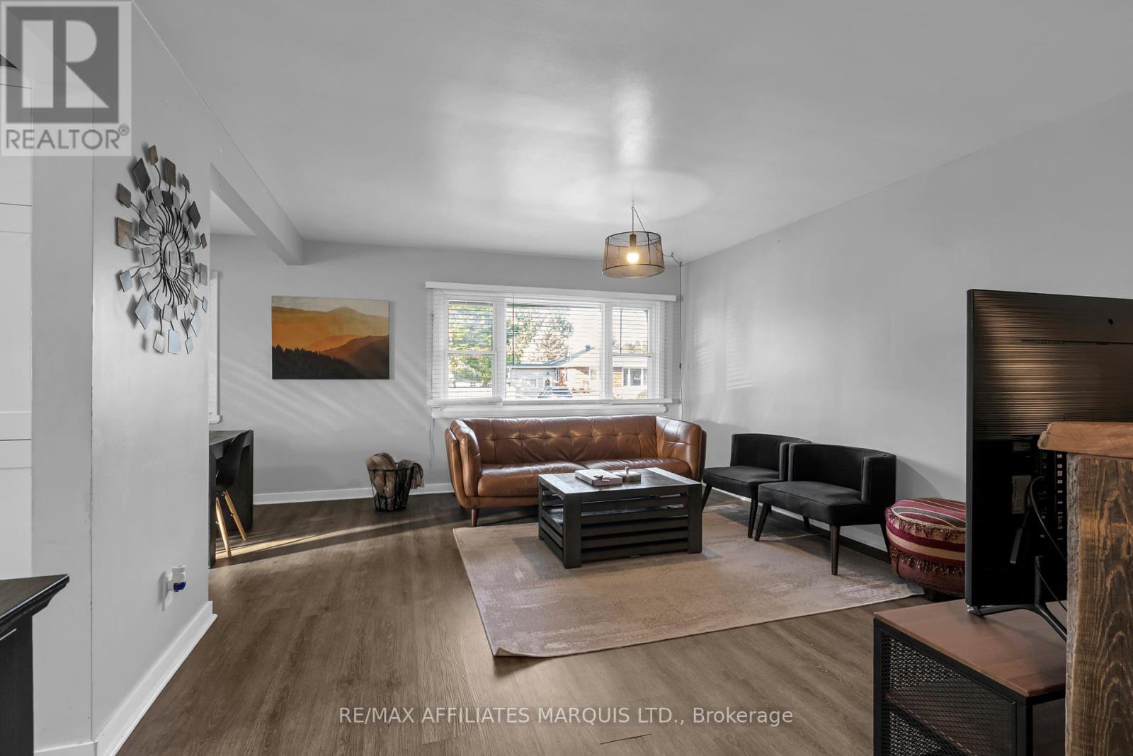 403 Susan Avenue, Cornwall, Ontario  K6J 2E1 - Photo 10 - X12450892
