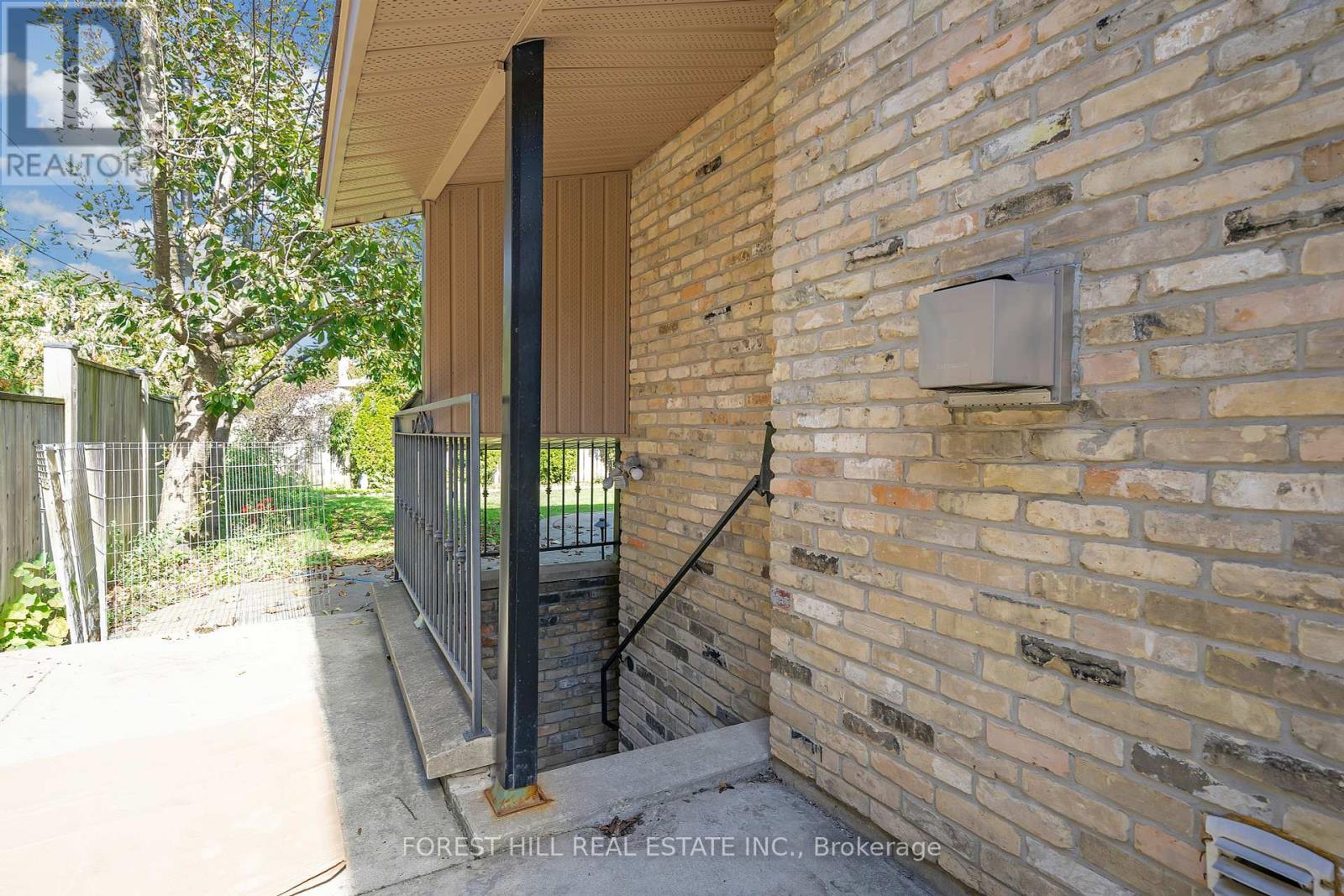 Bsmt A - 106 Nipigon Avenue, Toronto, Ontario  M2M 2W2 - Photo 12 - C12450655
