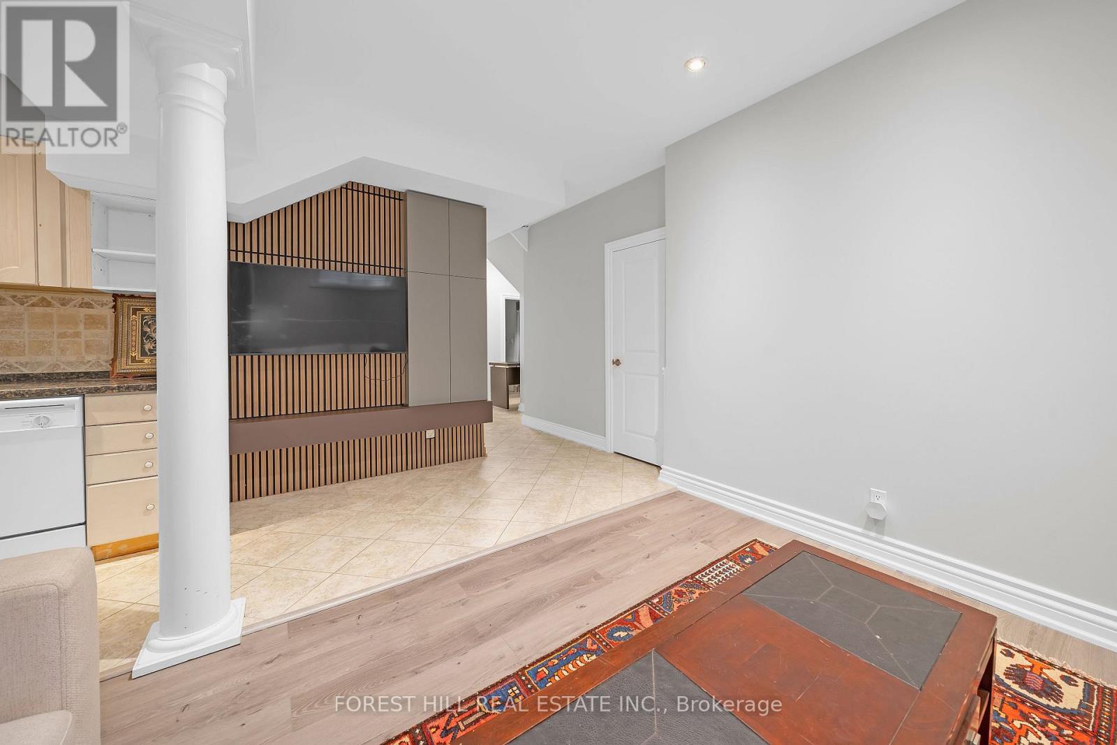 Bsmt B - 106 Nipigon Avenue, Toronto, Ontario  M2M 2W2 - Photo 10 - C12450669