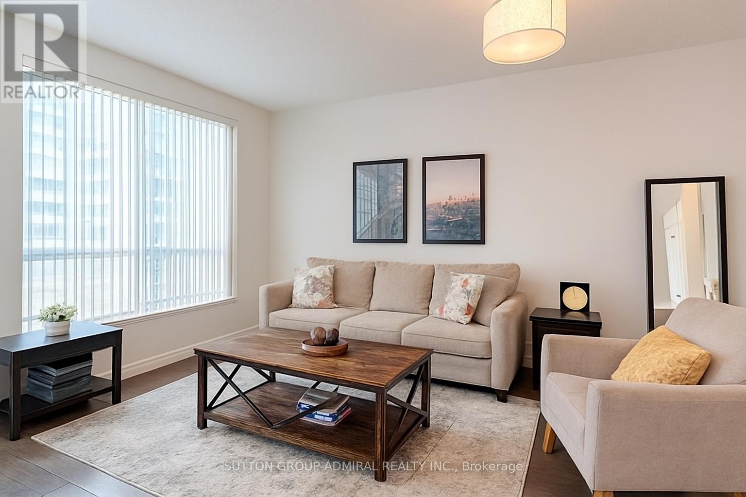 201 - 350 Wellington Street W, Toronto, Ontario  M5V 3W9 - Photo 8 - C12450850
