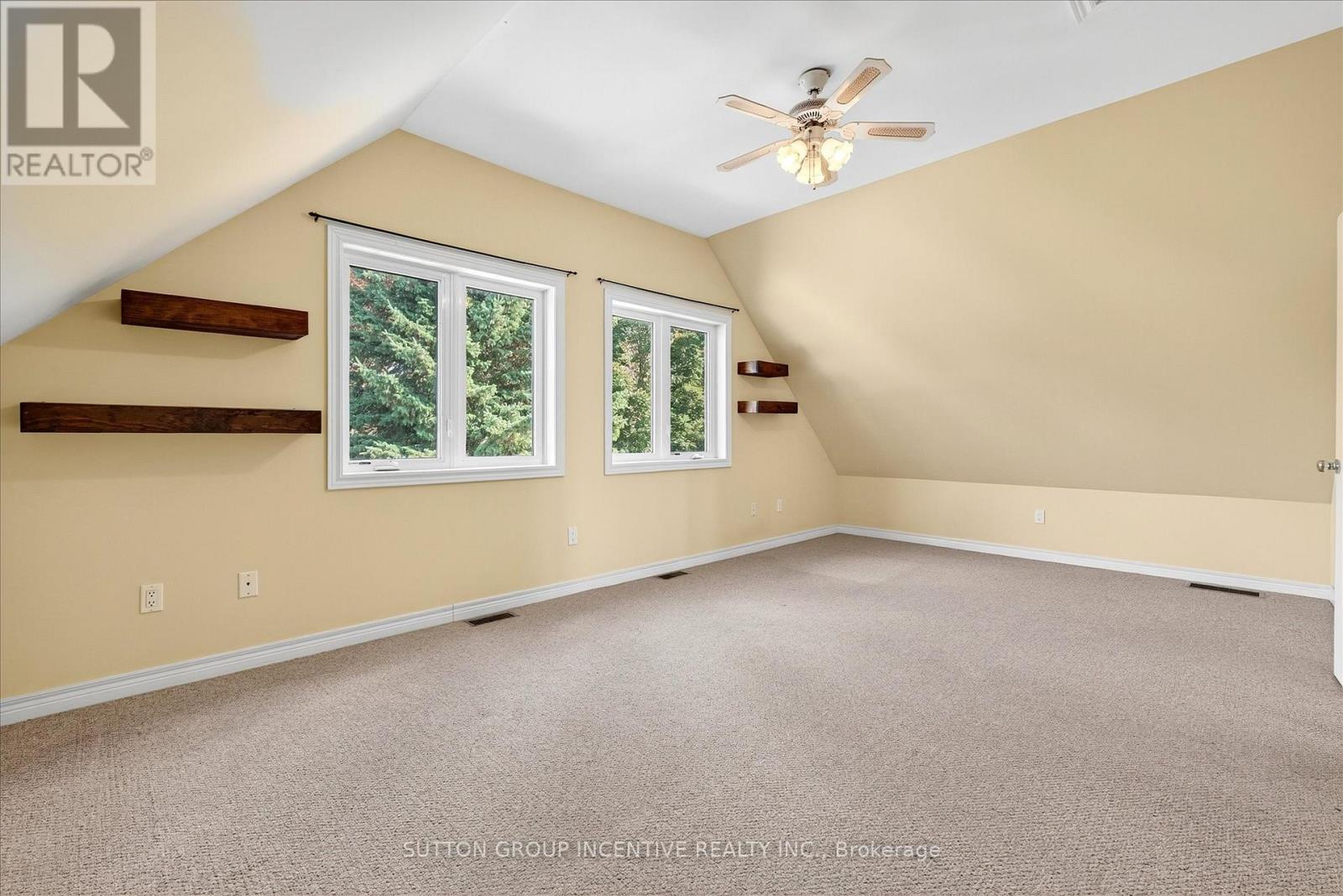 183 Lake Drive N, Georgina, Ontario  L4P 3C8 - Photo 33 - N12450129