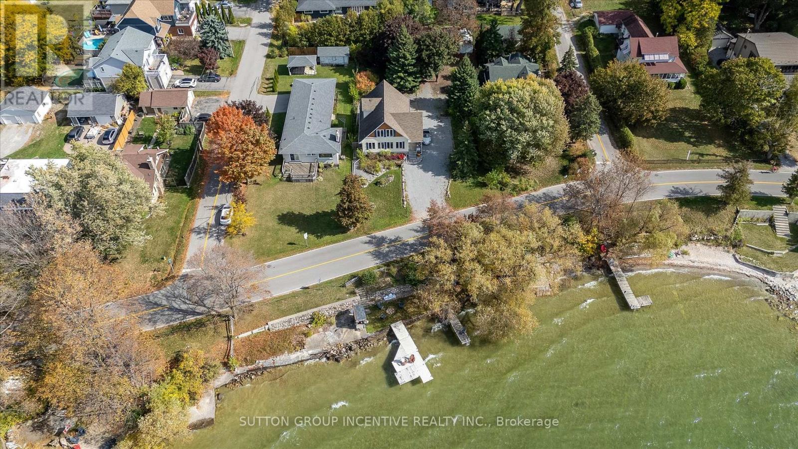 183 Lake Drive N, Georgina, Ontario  L4P 3C8 - Photo 38 - N12450129
