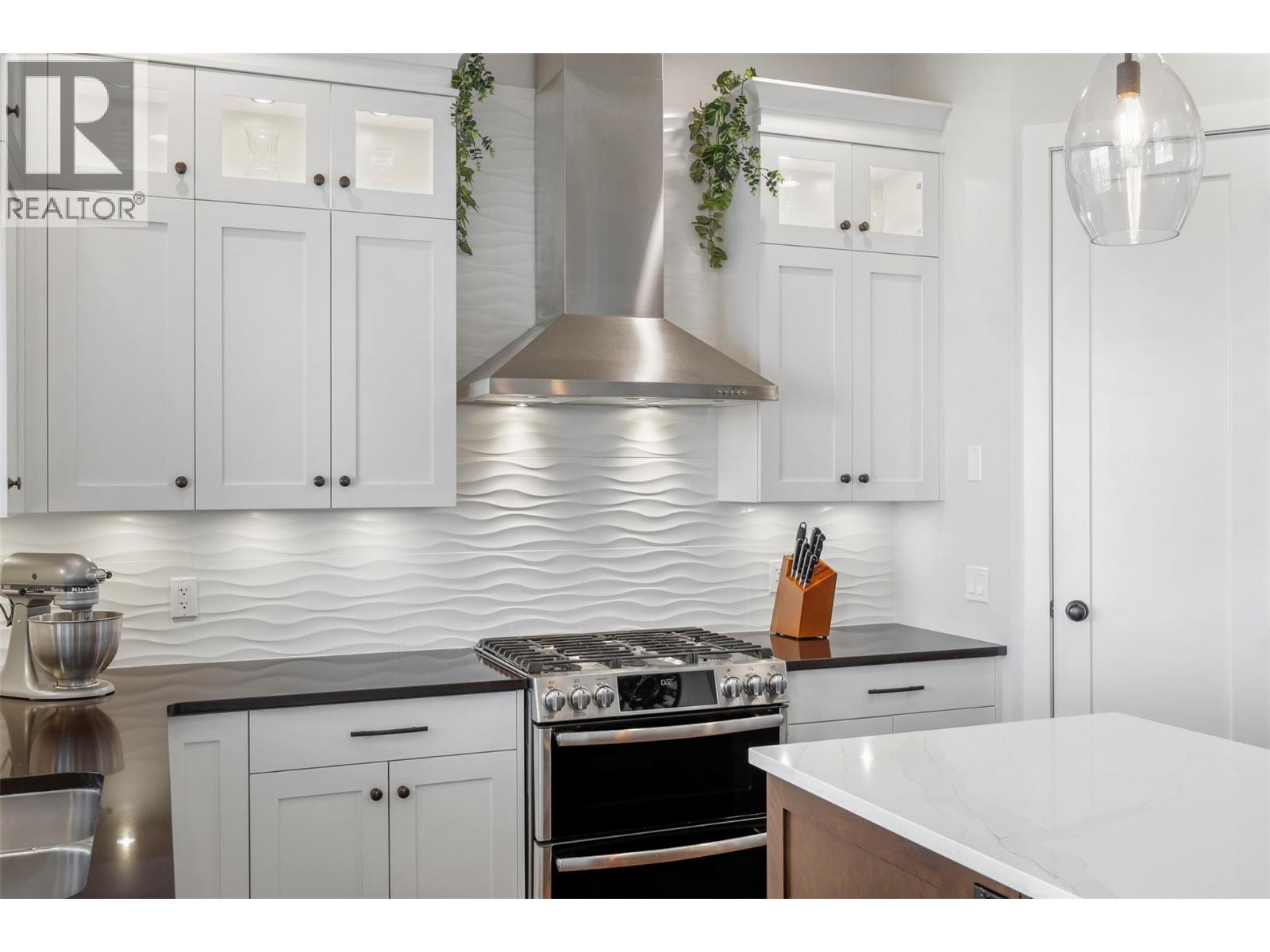 460 Azure Place Unit# 11, Kamloops, British Columbia  V2E 0A9 - Photo 17 - 10363548