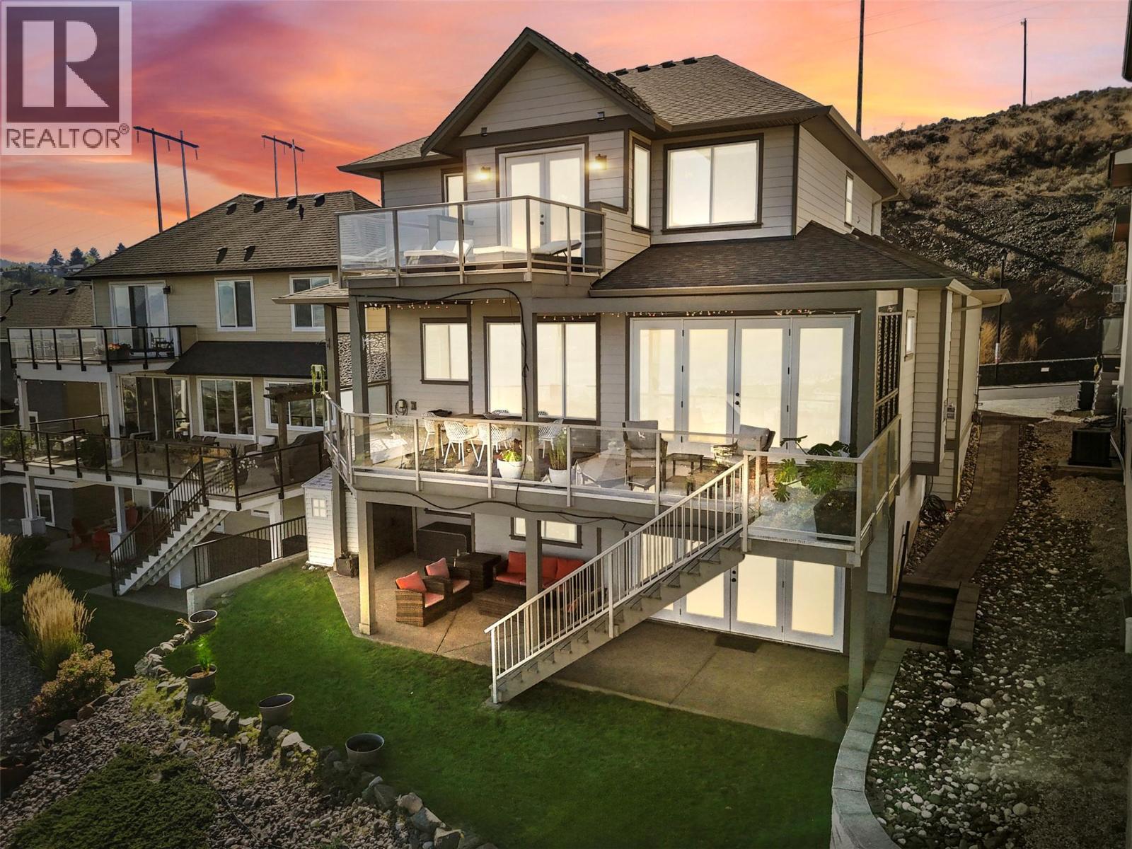 460 Azure Place Unit# 11, Kamloops, British Columbia  V2E 0A9 - Photo 3 - 10363548