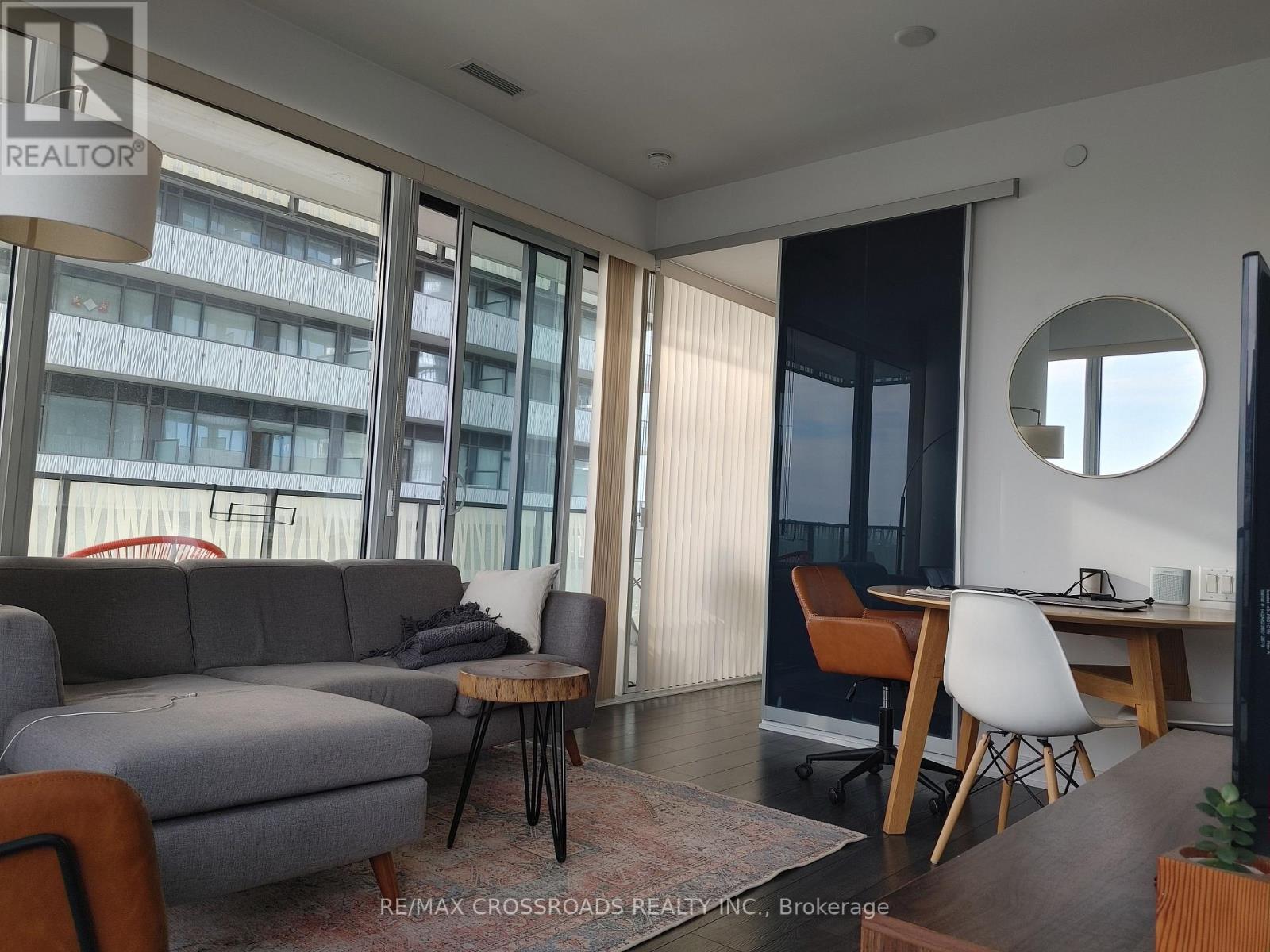 3009 - 42 Charles Street E, Toronto, Ontario  M4Y 1N3 - Photo 4 - C12450890