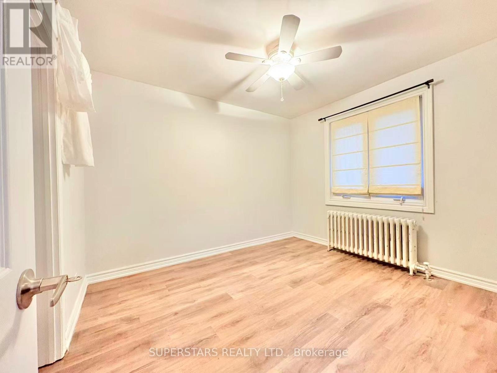 114 Upper Canada Drive, Toronto, Ontario  M2P 1S4 - Photo 4 - C12450894