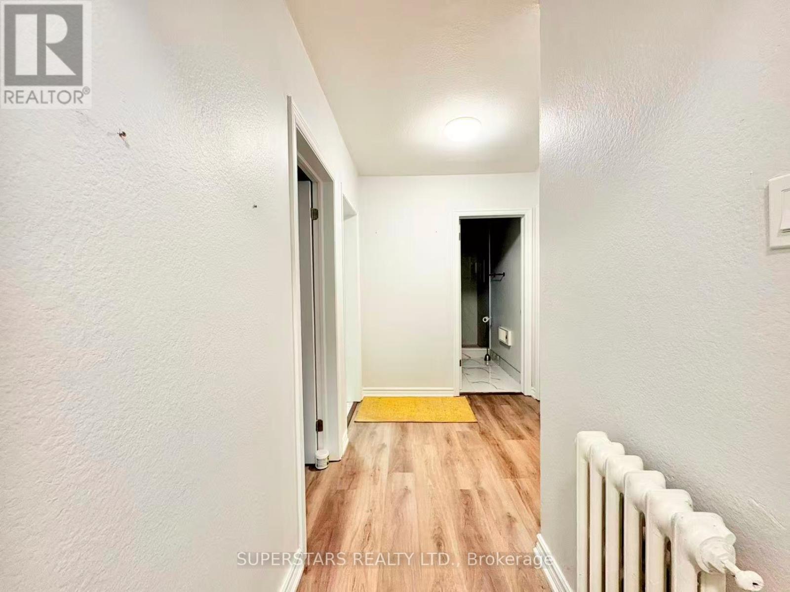 114 Upper Canada Drive, Toronto, Ontario  M2P 1S4 - Photo 9 - C12450894