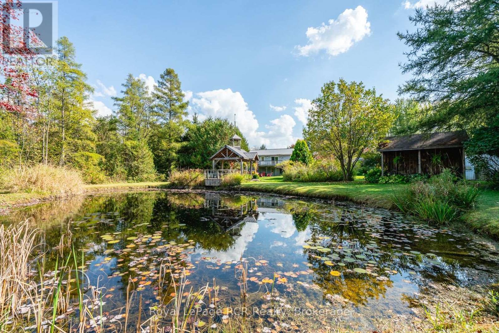 74074 10 Side Road, West Grey, Ontario  N0G 1S0 - Photo 10 - X12450900
