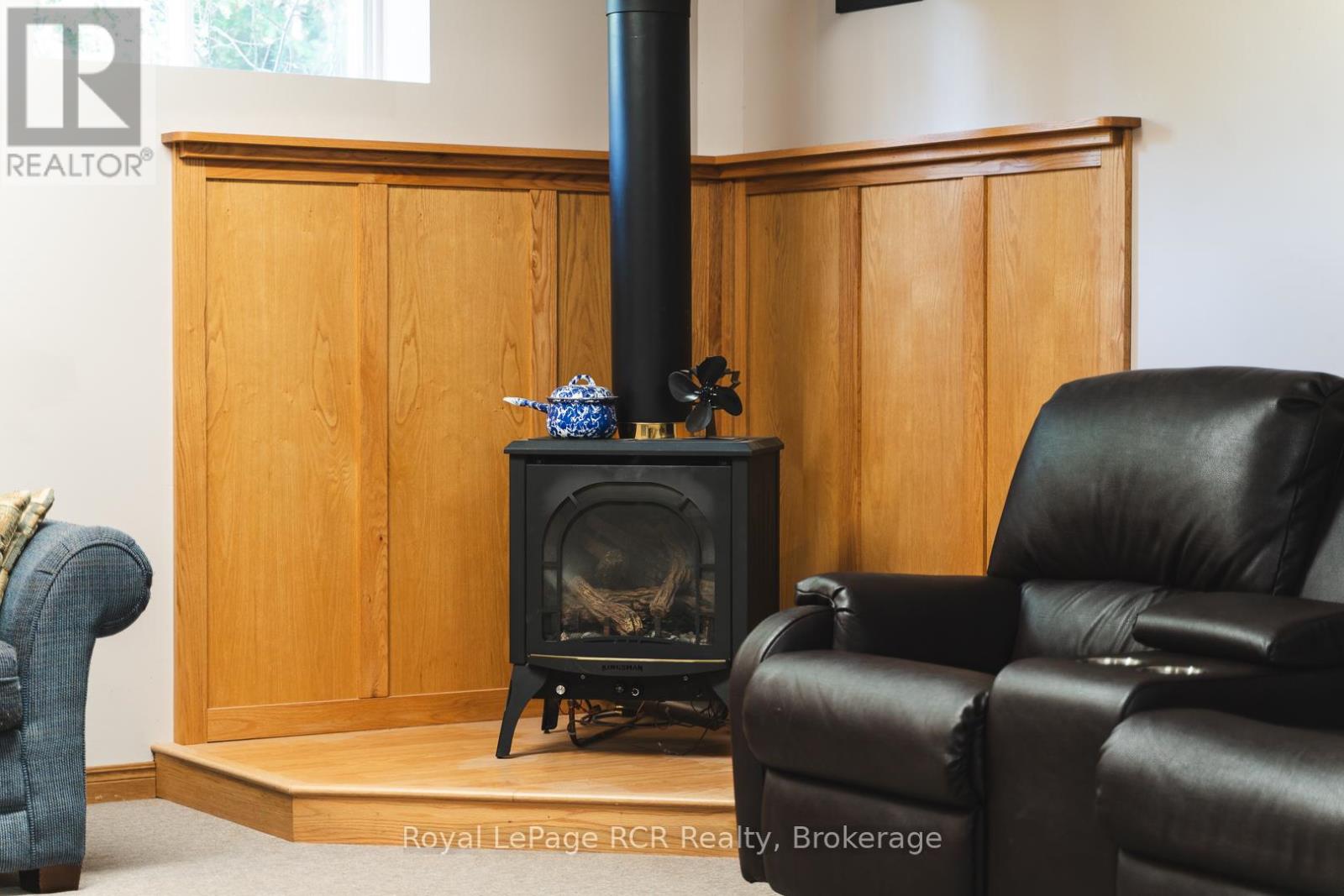 74074 10 Side Road, West Grey, Ontario  N0G 1S0 - Photo 28 - X12450900