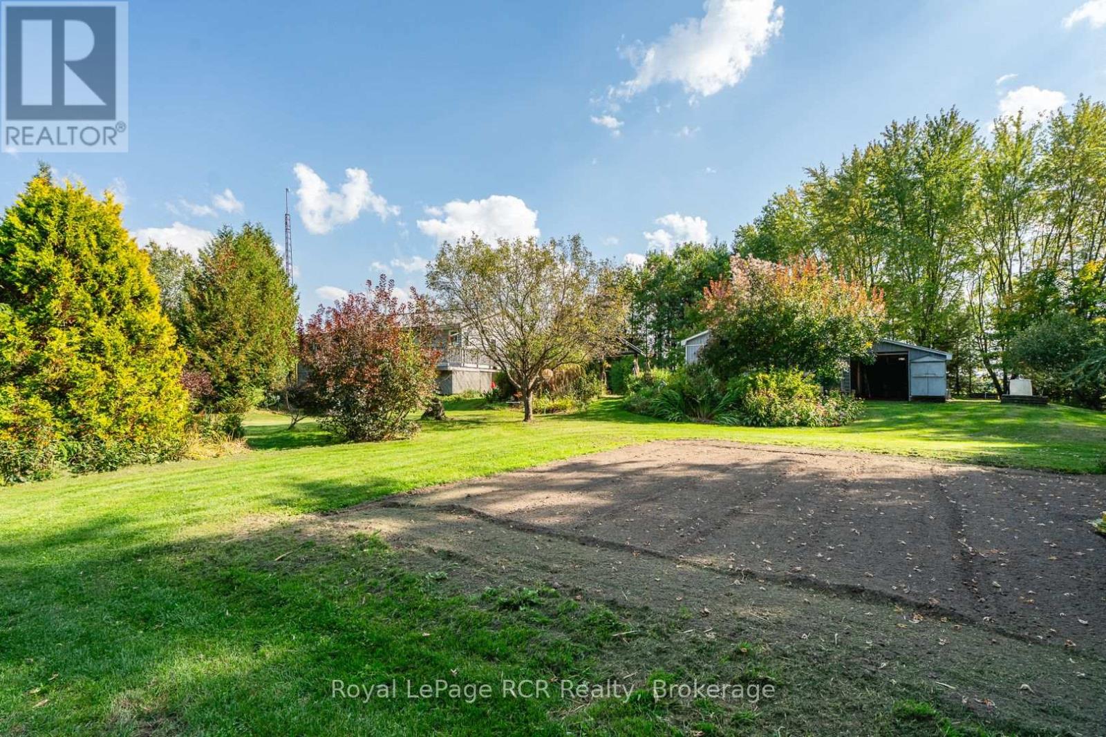 74074 10 Side Road, West Grey, Ontario  N0G 1S0 - Photo 47 - X12450900