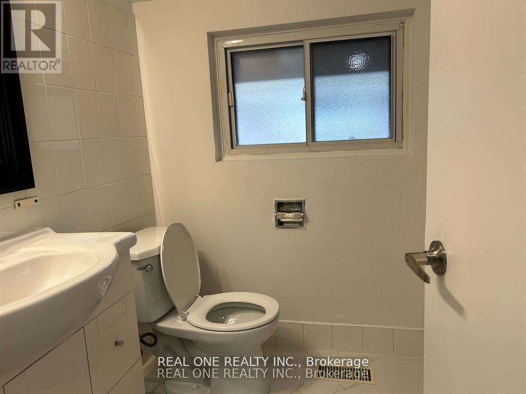 87 Northfield Road, Toronto, Ontario  M1G 2H7 - Photo 11 - E12450872