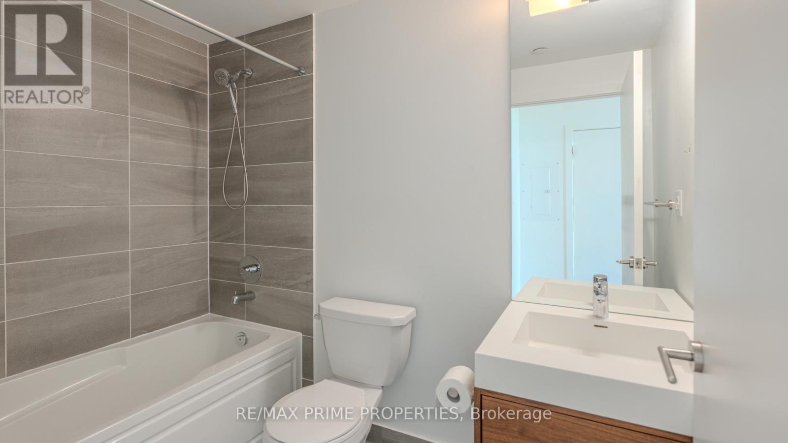 501 - 1709 Bur Oak Avenue, Markham, Ontario  L6E 0V7 - Photo 22 - N12450870