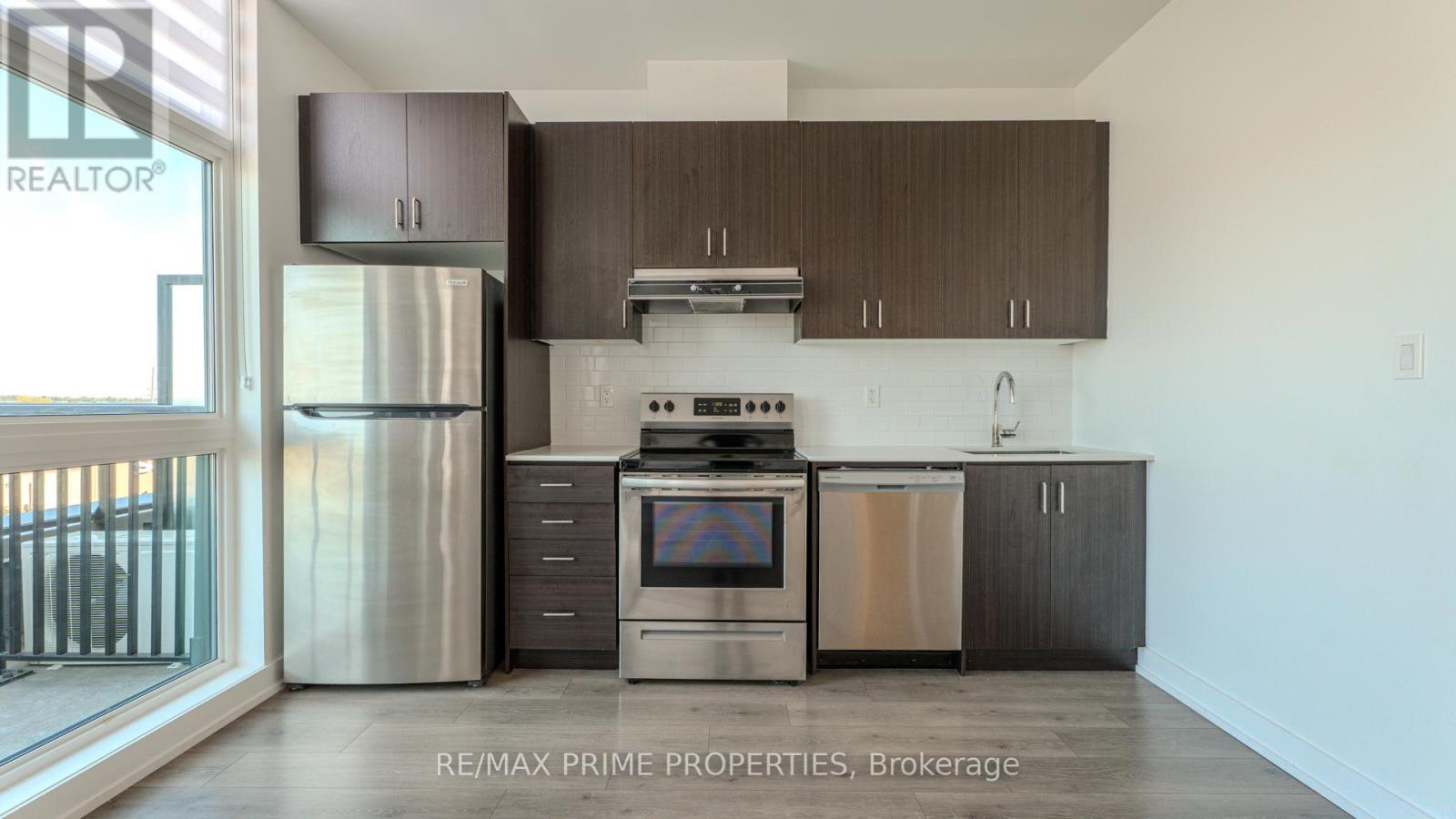 501 - 1709 Bur Oak Avenue, Markham, Ontario  L6E 0V7 - Photo 7 - N12450870