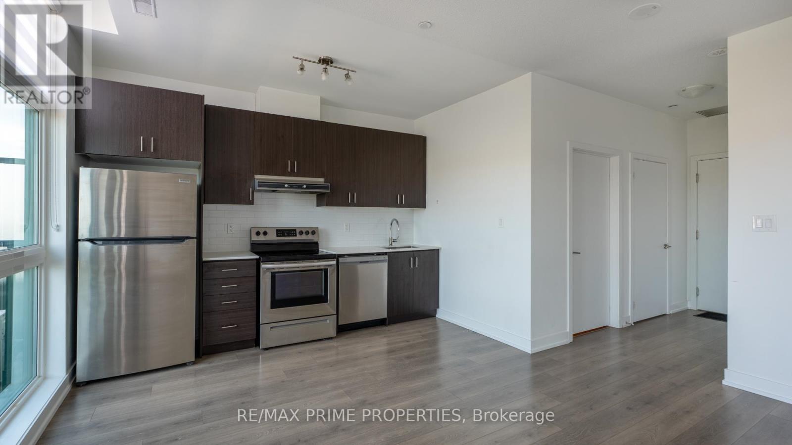 501 - 1709 Bur Oak Avenue, Markham, Ontario  L6E 0V7 - Photo 9 - N12450870