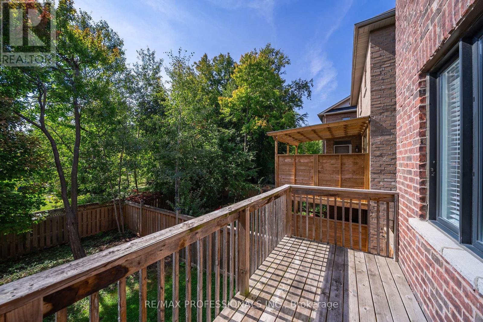 1017 Abram Court, Innisfil, Ontario  L9S 0K3 - Photo 14 - N12450883