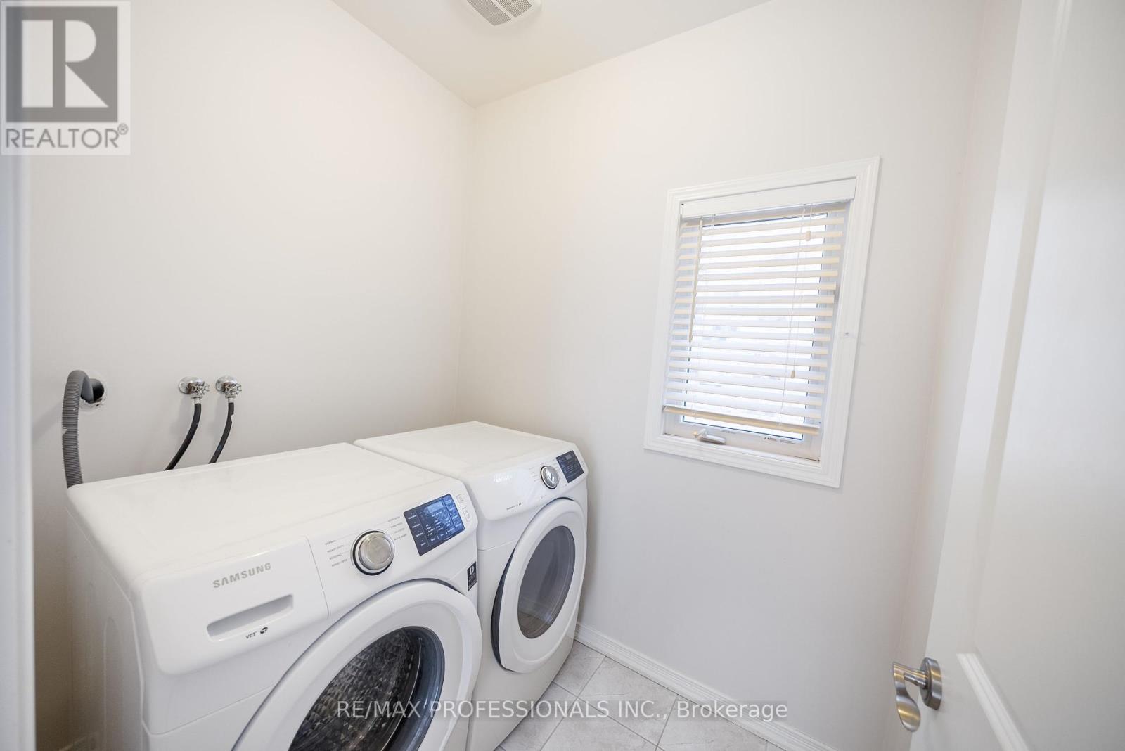 1017 Abram Court, Innisfil, Ontario  L9S 0K3 - Photo 26 - N12450883