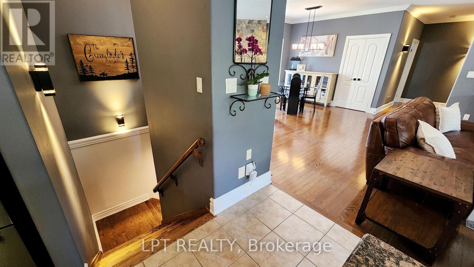 18 Eder Trail, Springwater, Ontario  L0L 1Y3 - Photo 14 - S12450876