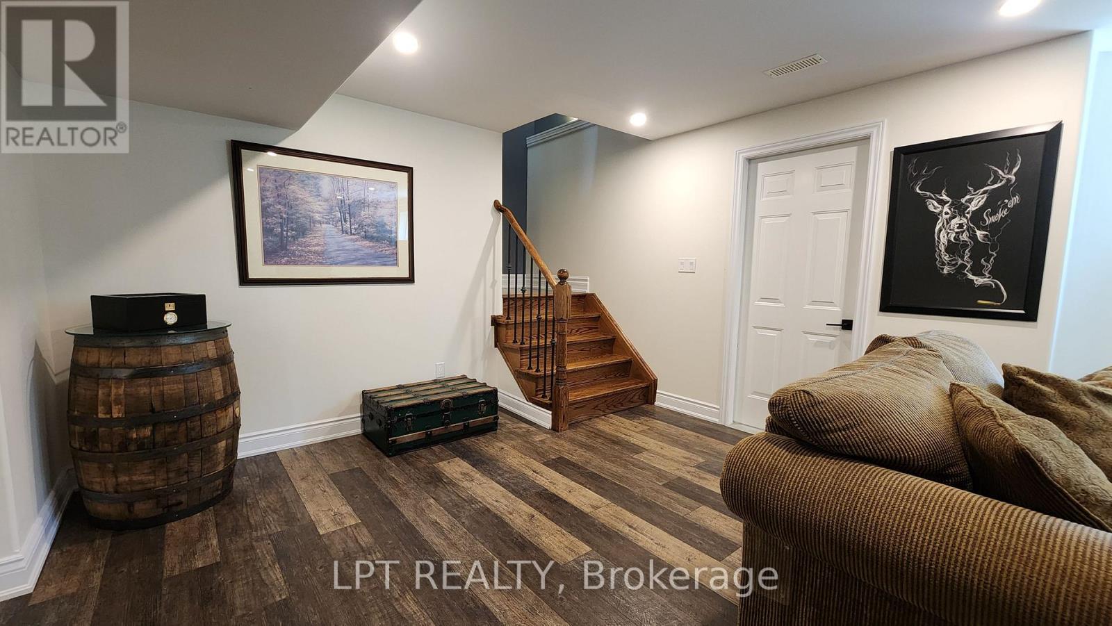 18 Eder Trail, Springwater, Ontario  L0L 1Y3 - Photo 15 - S12450876