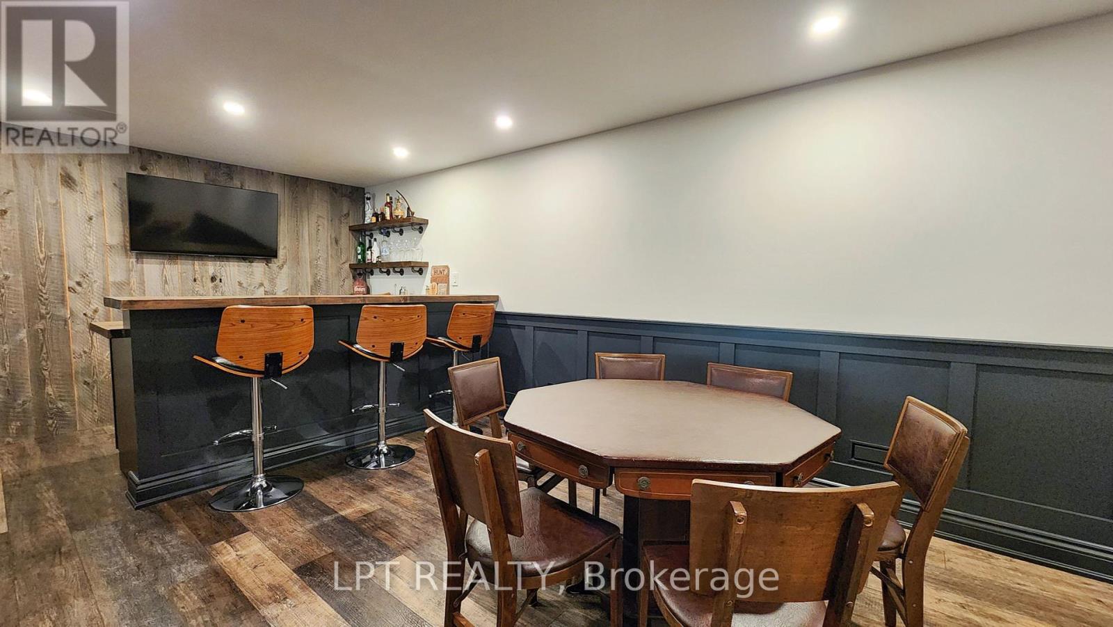 18 Eder Trail, Springwater, Ontario  L0L 1Y3 - Photo 18 - S12450876