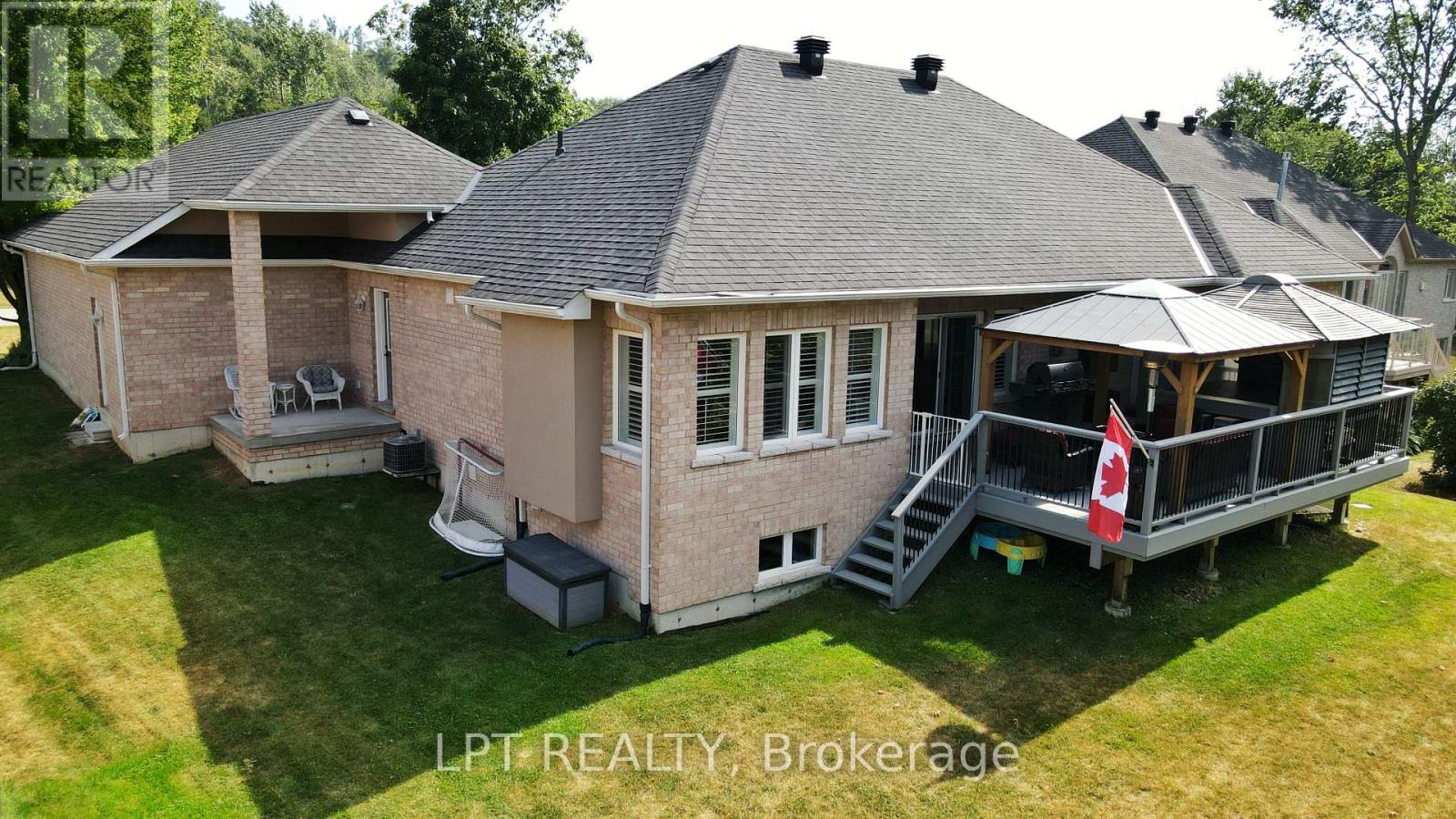 18 Eder Trail, Springwater, Ontario  L0L 1Y3 - Photo 30 - S12450876