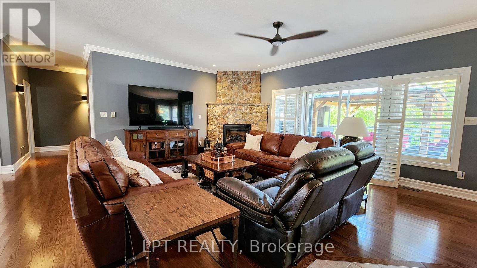18 Eder Trail, Springwater, Ontario  L0L 1Y3 - Photo 7 - S12450876