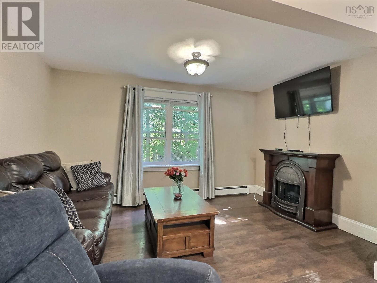 1341 East Prince Street, Truro, Nova Scotia  B2N 1J5 - Photo 4 - 202520820