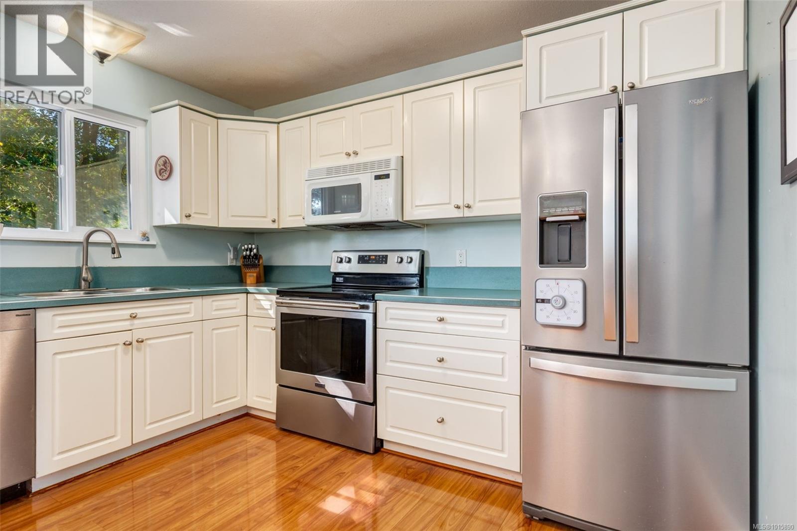 913 Spring Pl, Nanaimo, British Columbia  V9R 6C3 - Photo 9 - 1015890