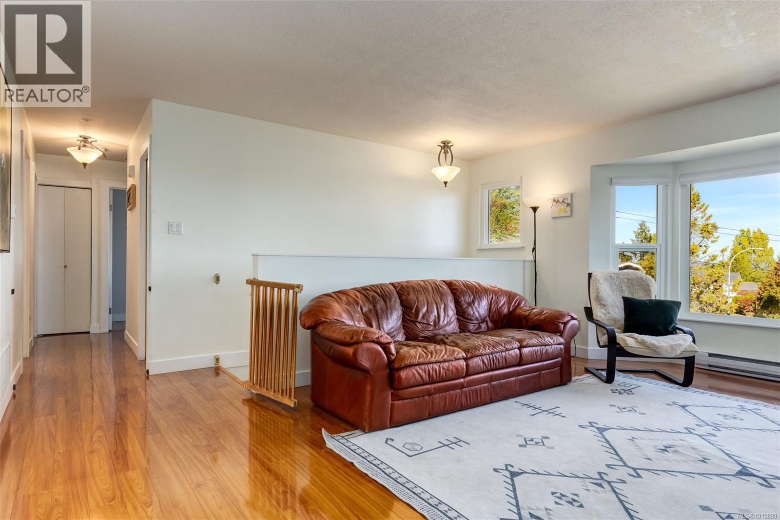 913 Spring Pl, Nanaimo, British Columbia  V9R 6C3 - Photo 7 - 1015890