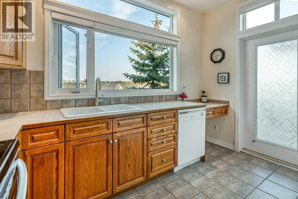3r, 147 Crawford Drive, Cochrane, Alberta  T4C 2G7 - Photo 15 - A2257685
