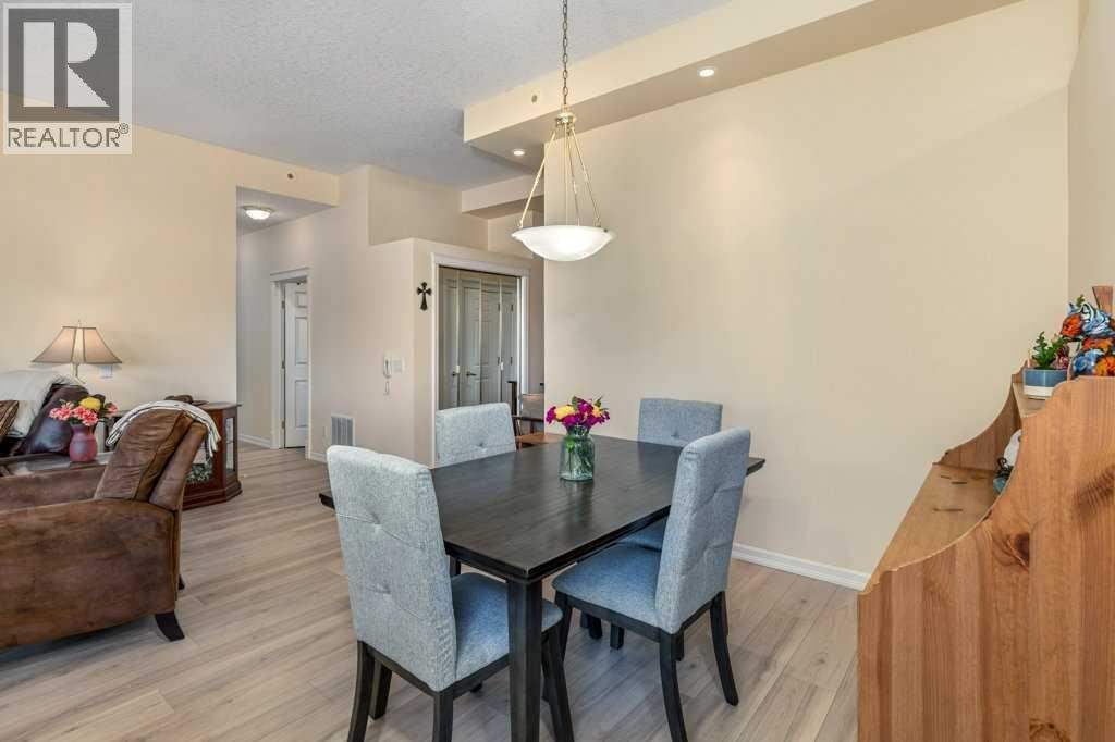 3r, 147 Crawford Drive, Cochrane, Alberta  T4C 2G7 - Photo 8 - A2257685