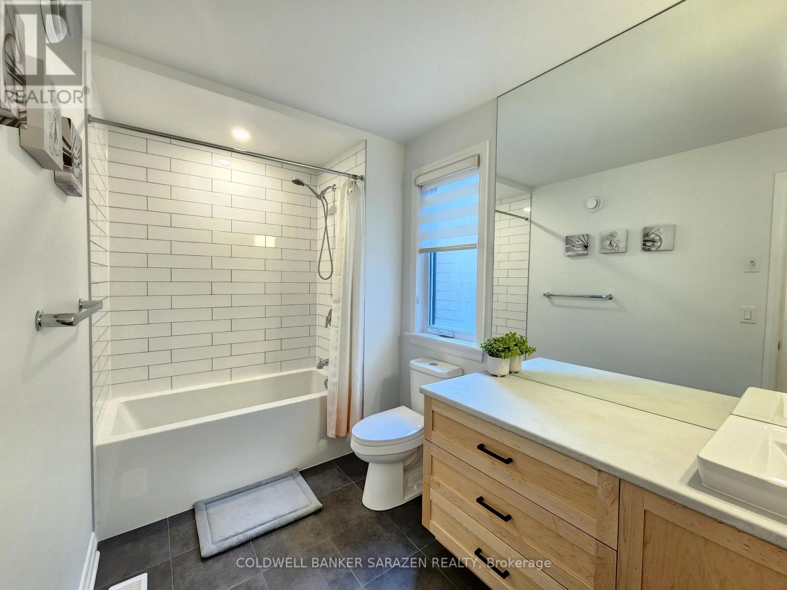 22 Stanhope Court, Ottawa, Ontario  K2C 3H1 - Photo 30 - X12450910