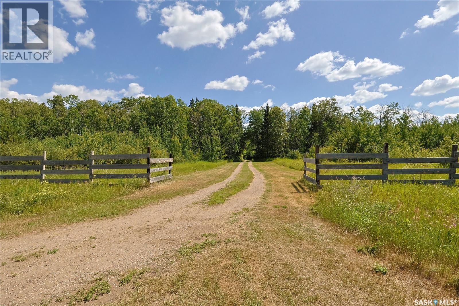 Wild Spirit Acreage, Shellbrook Rm No. 493, Saskatchewan  S0J 2E0 - Photo 2 - SK013633