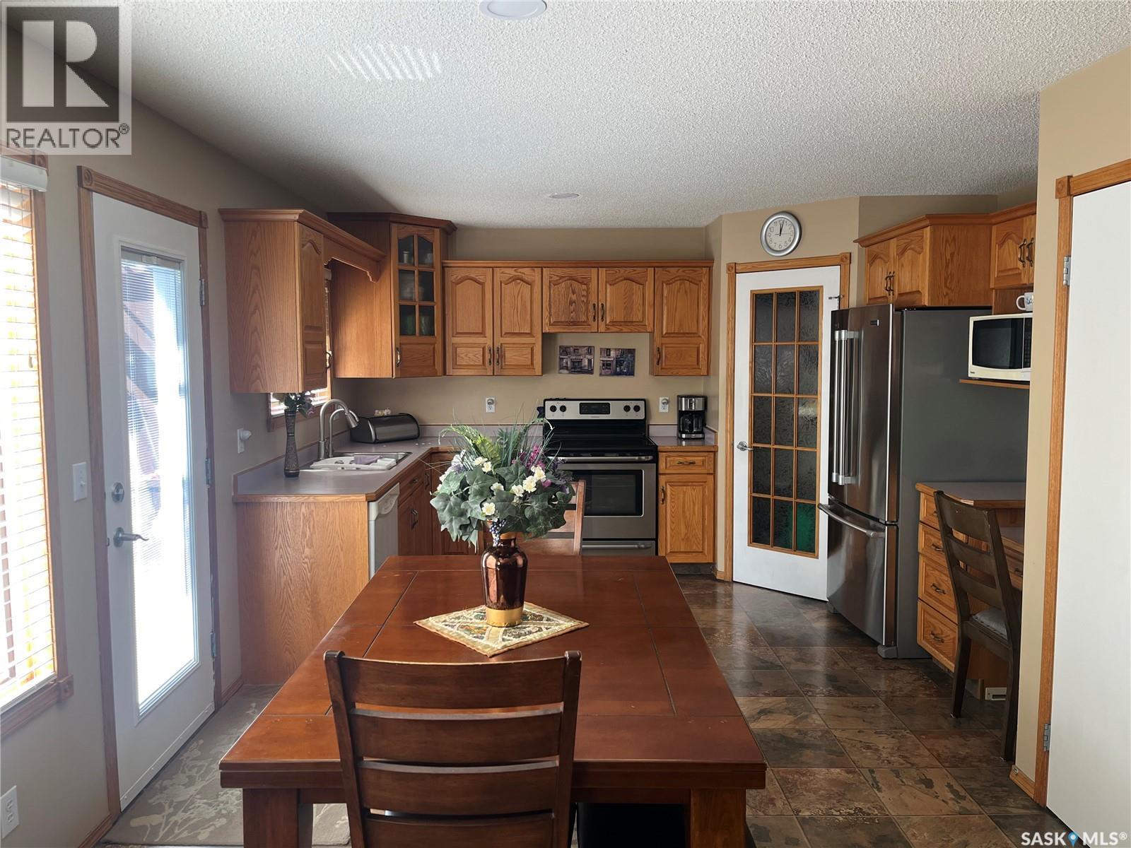 3276 Peyson Bay E, Regina, Saskatchewan  S4V 2W8 - Photo 18 - SK017945