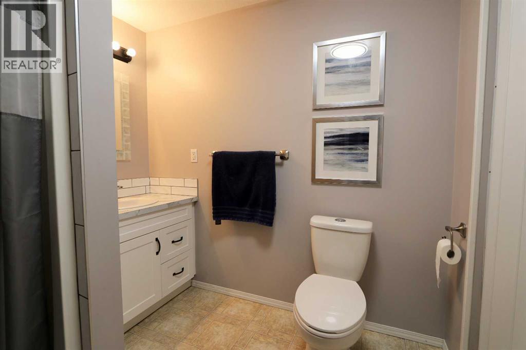 4949 Westbrooke Road, Blackfalds, Alberta  T4M 0L1 - Photo 23 - A2262964