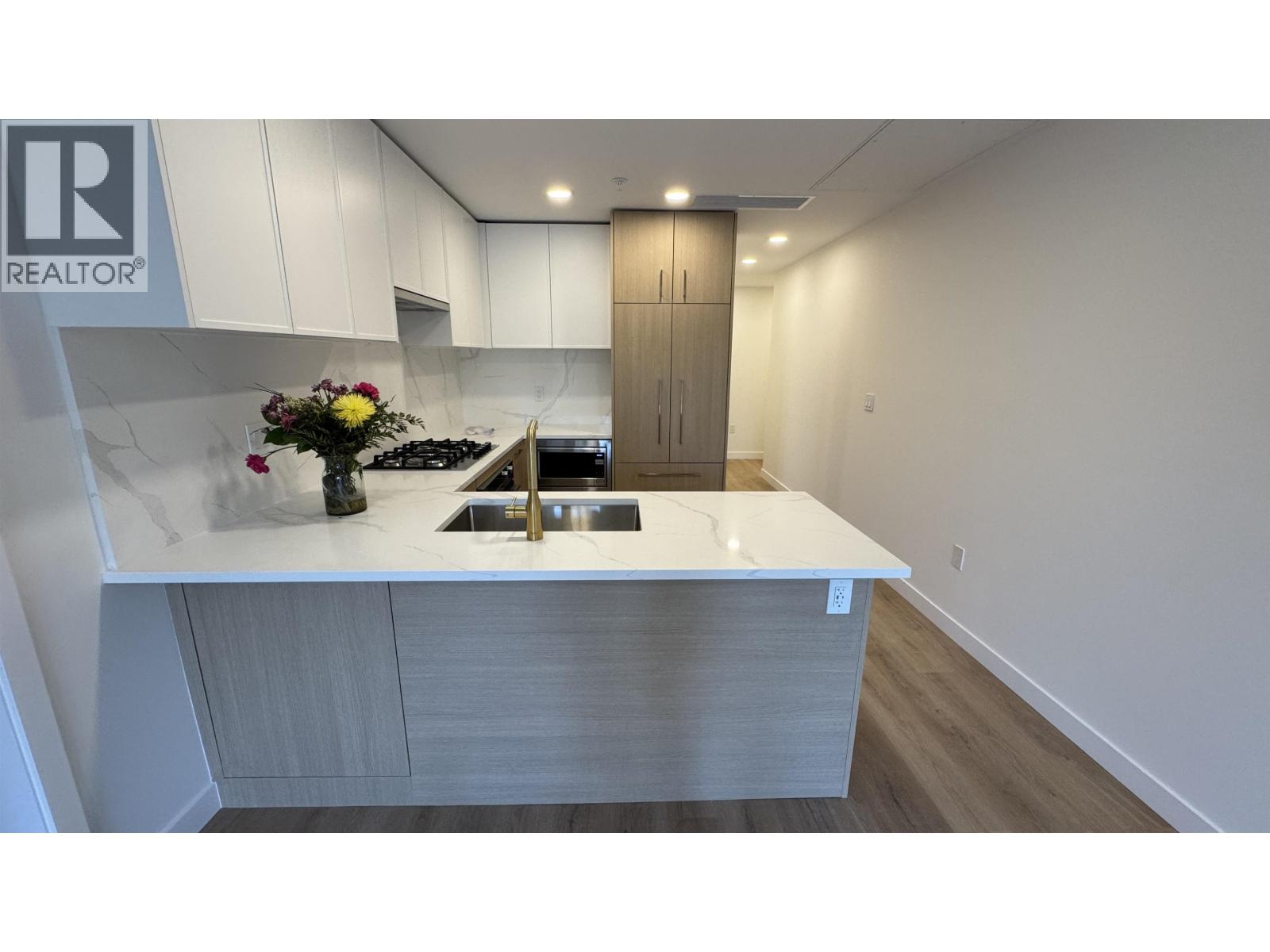 21x 375 Clayton Street, Coquitlam, British Columbia  V3K 3X6 - Photo 2 - R3056548