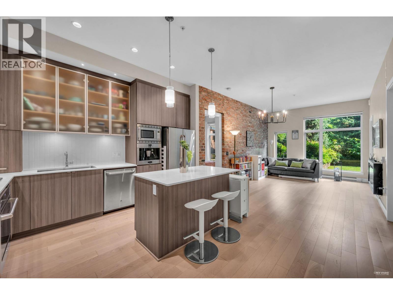108 262 Salter Street, New Westminster, British Columbia  V3M 0J6 - Photo 8 - R3043677