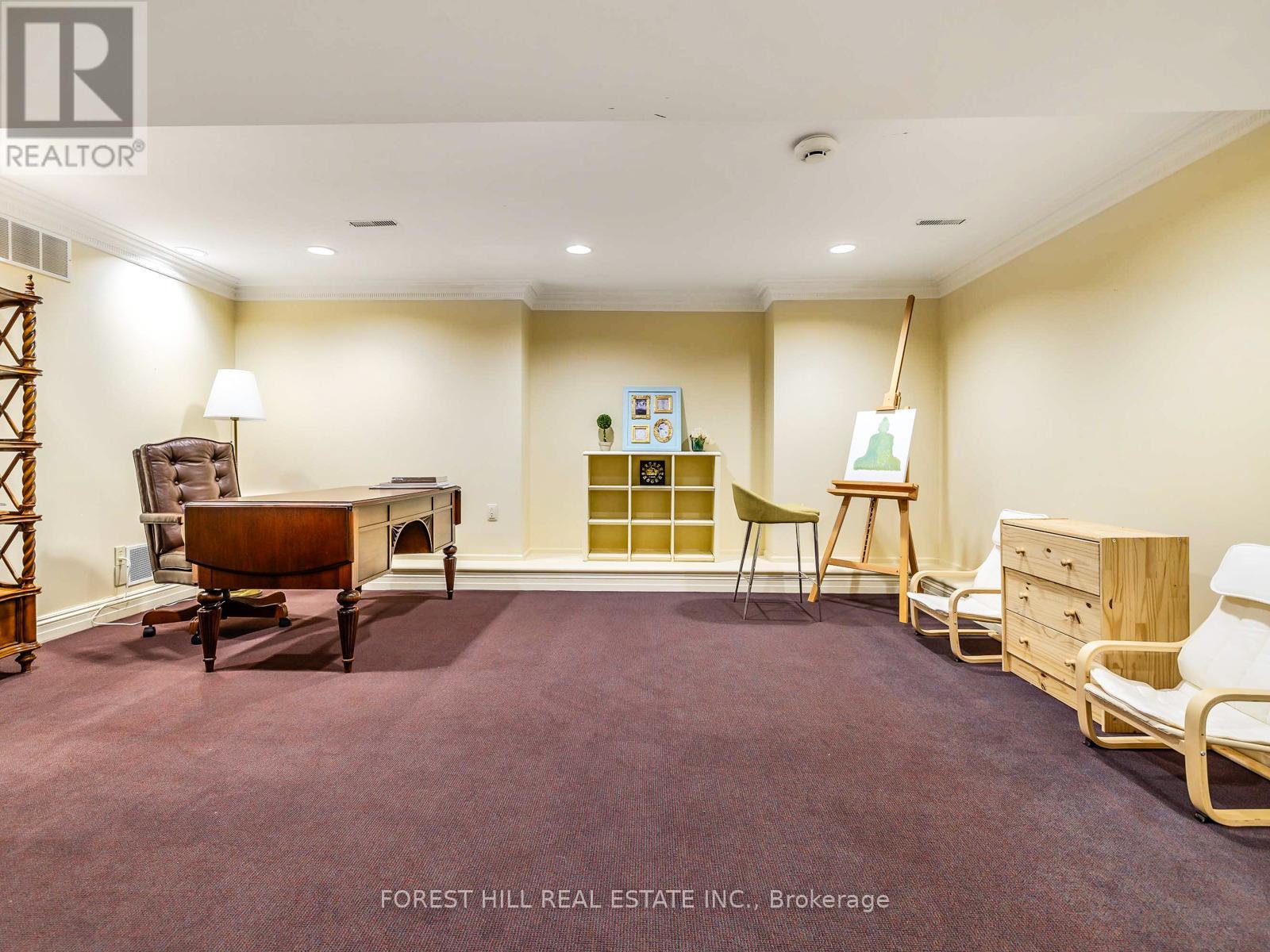 11 Dewbourne Avenue, Toronto, Ontario  M5P 1Z3 - Photo 42 - C12450908