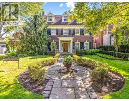 11 Dewbourne Avenue, Toronto (Forest Hill South), Ca